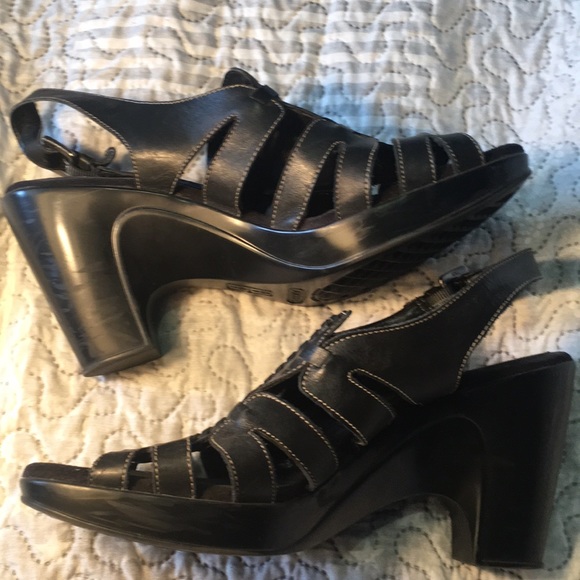 Strappy sandal heels - Picture 4 of 9